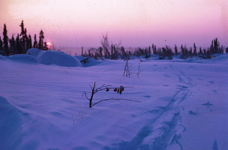 https://arrl-web002.artsrn.ualberta.ca/icrc/ICRC-PDF/Dr. Hunt Photos/Dr. D.E. Hunt photos - Inuvik 1968-69 067.jpg