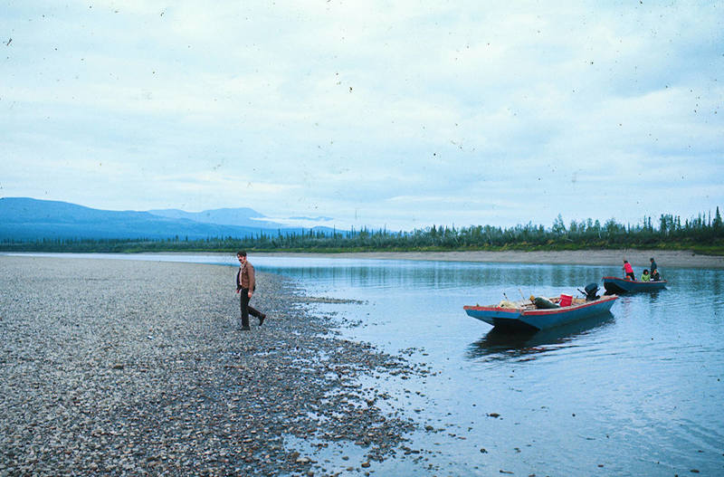 https://arrl-web002.artsrn.ualberta.ca/icrc/ICRC-PDF/Dr. Hunt Photos/Dr. D.E. Hunt photos - Inuvik 1968-69 131.jpg