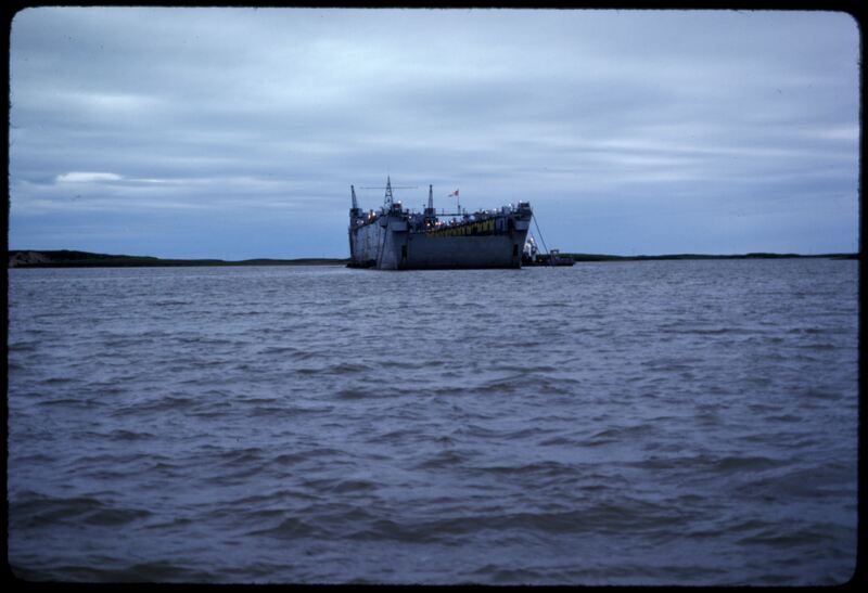 Tuk Harbour - USS Pinabog (Aug `73).jpeg