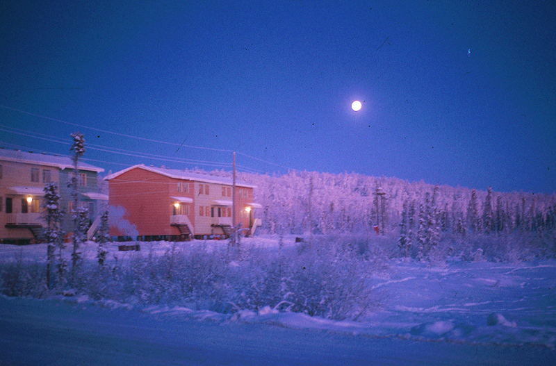 https://arrl-web002.artsrn.ualberta.ca/icrc/ICRC-PDF/Dr. Hunt Photos/Dr. D.E. Hunt photos - Inuvik 1968-69 110.jpg