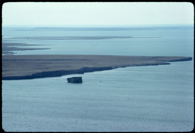 Diamond Rock, Cape Parry Peninsula (Aug '75)0.jpg