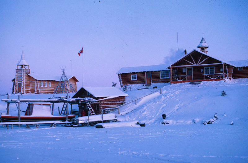 https://arrl-web002.artsrn.ualberta.ca/icrc/ICRC-PDF/Dr. Hunt Photos/Dr. D.E. Hunt photos - Inuvik 1968-69 020.jpg