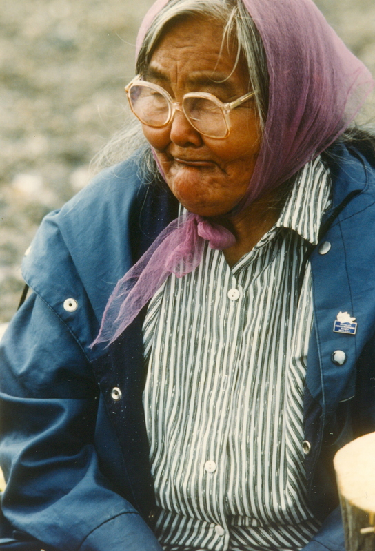 https://arrl-web002.artsrn.ualberta.ca/icrc/201801-upload/Qikiqtaruk - Herschel Island- Cultural Study/Dora Malegana- Herschel Island Cultural Study_ Shingle Point- July 1990 -Yukon Heritage Branch.jpg