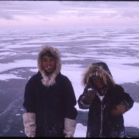 Paulatuk kids on nearby ice (Nov '73) (2)0.jpg