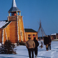 https://arrl-web002.artsrn.ualberta.ca/icrc/ICRC-PDF/Dr. Hunt Photos/Dr. D.E. Hunt photos - Inuvik 1968-69 044.jpg