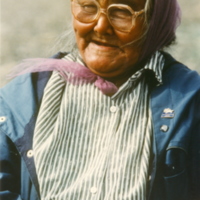 https://arrl-web002.artsrn.ualberta.ca/icrc/201801-upload/Qikiqtaruk - Herschel Island- Cultural Study/Herschel Is- Cultural Study-DoraMalegana-ShinglePt-July1990-YukonHeritageBranch.jpg